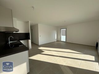 location Appartement - 3 pièce(s) - 64 m² Mougins (06250)
