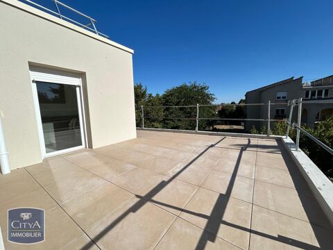   Location Appartement Appartement - 4 pièce(s) - 100 m²