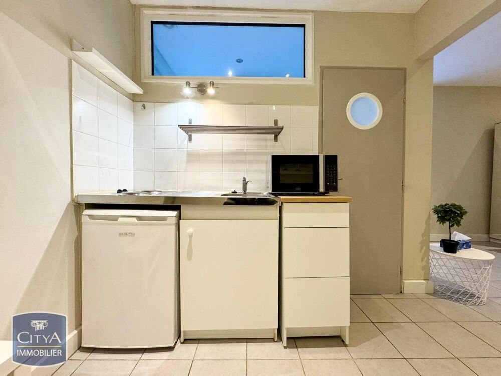 location Appartement - 1 pièce(s) - 22 m² Nimes (30900)