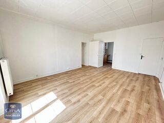 Appartement à louer 3 pièces 70 m²