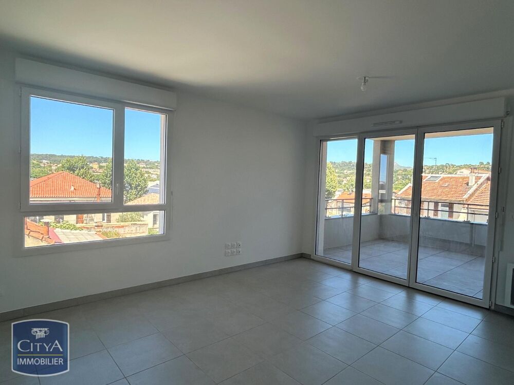 location Appartement - 3 pièce(s) - 59 m² Marseille 11