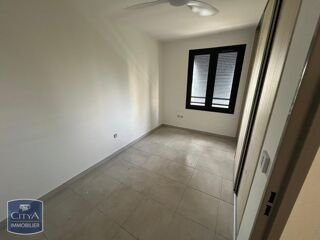  Appartement à louer 3 pièces 65 m²