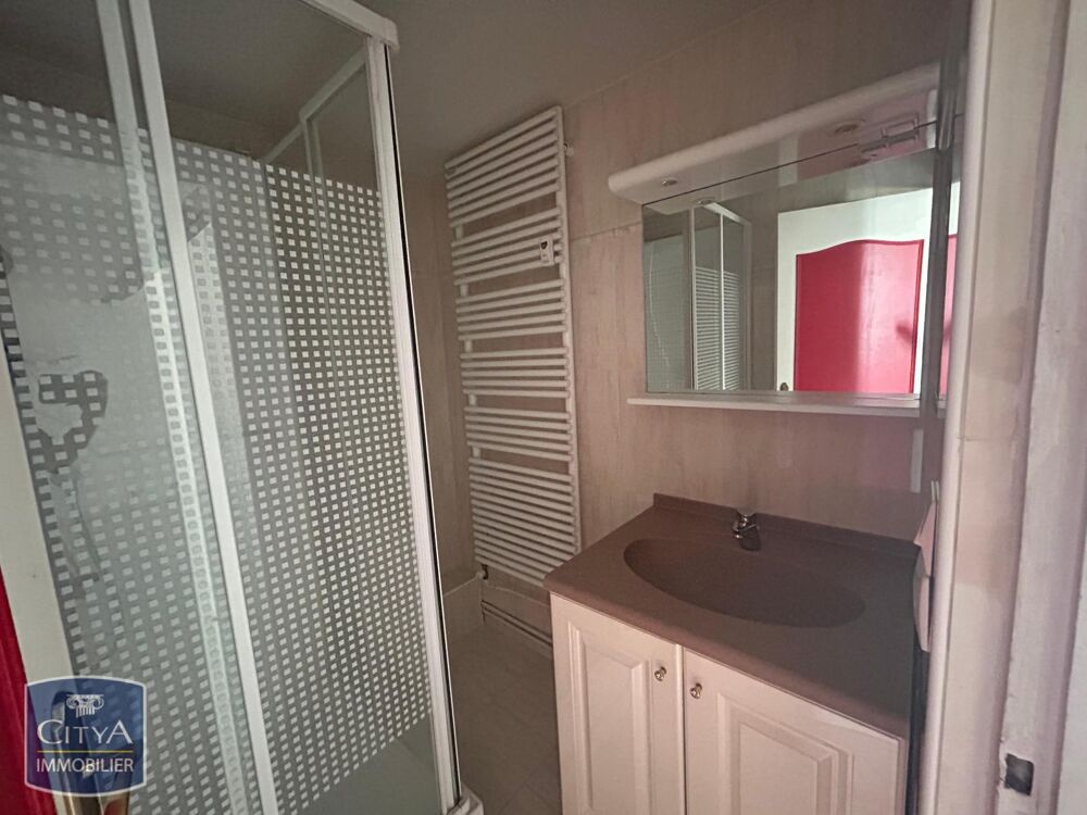 location Appartement - 1 pièce(s) - 57 m² Charleville-Mézières (08000)