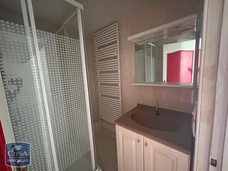  Appartement à louer 1 pièce 57 m²