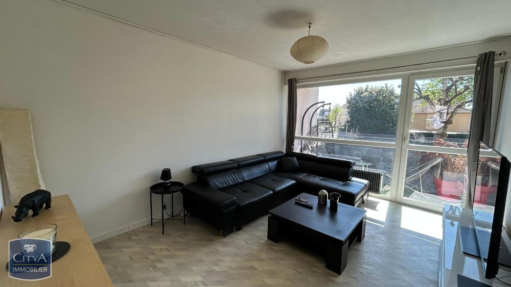 À LOUER - Appartement F3 meublé avec garage Idéalement s....