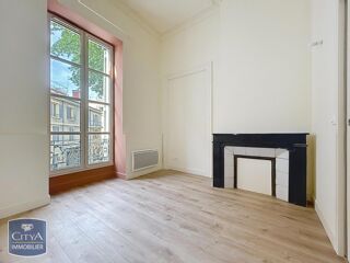  Appartement à louer 2 pièces 39 m²