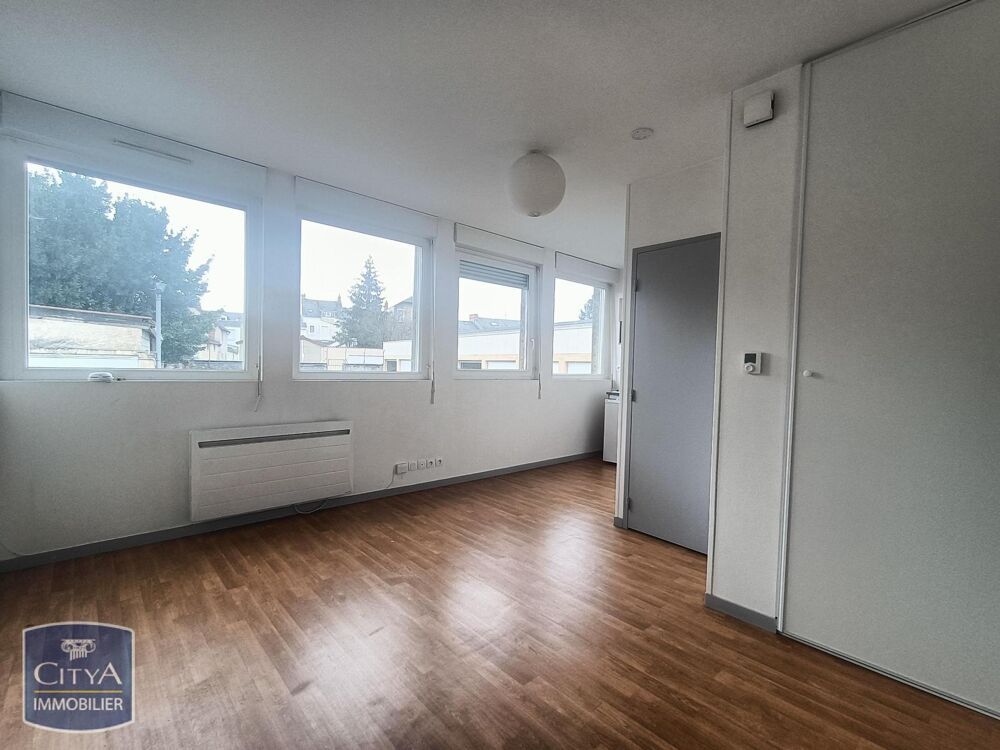 À LOUER : Appartement T1 situé à Châteauroux, dans le co....
