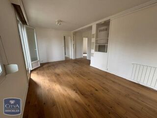  Appartement à louer 3 pièces 60 m²