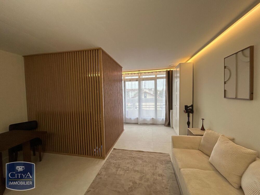 location Appartement - 1 pièce(s) - 40 m² Lyon 8
