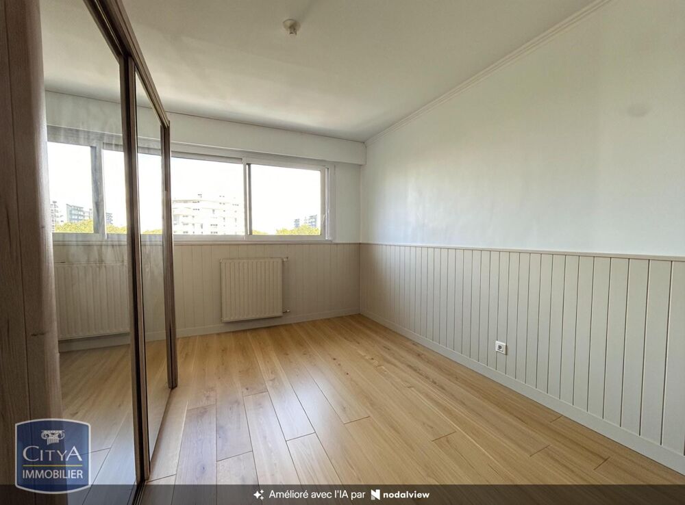 location Appartement - 3 pièce(s) - 75 m² Saint-Nazaire (44600)