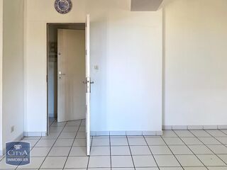  Appartement à louer 1 pièce 35 m²