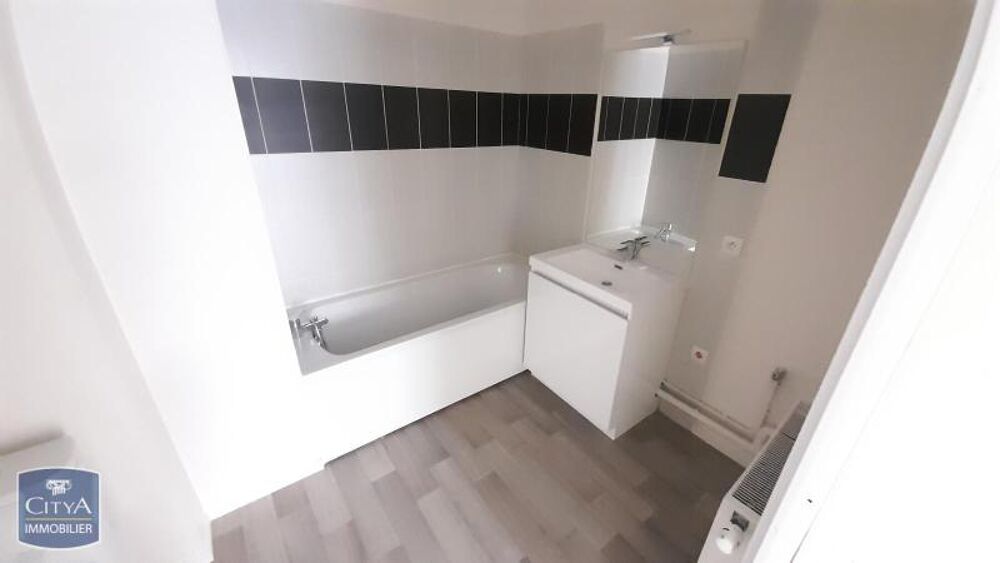 À LOUER : Appartement T2 situé à Douai, dans le départem....