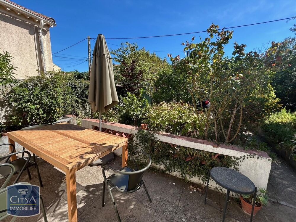 À LOUER - MAISON 55m2 AVEC JARDIN AU CALME Découvrez cet....