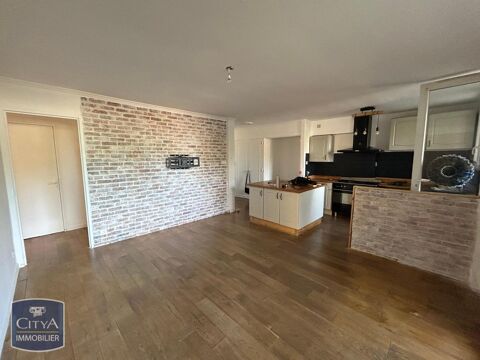   Location Appartement Appartement - 5 pièce(s) - 84 m²