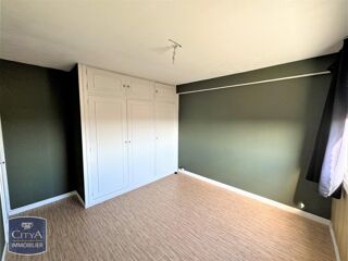  Appartement à louer 4 pièces 73 m²