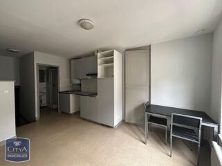  Appartement à louer 2 pièces 31 m²