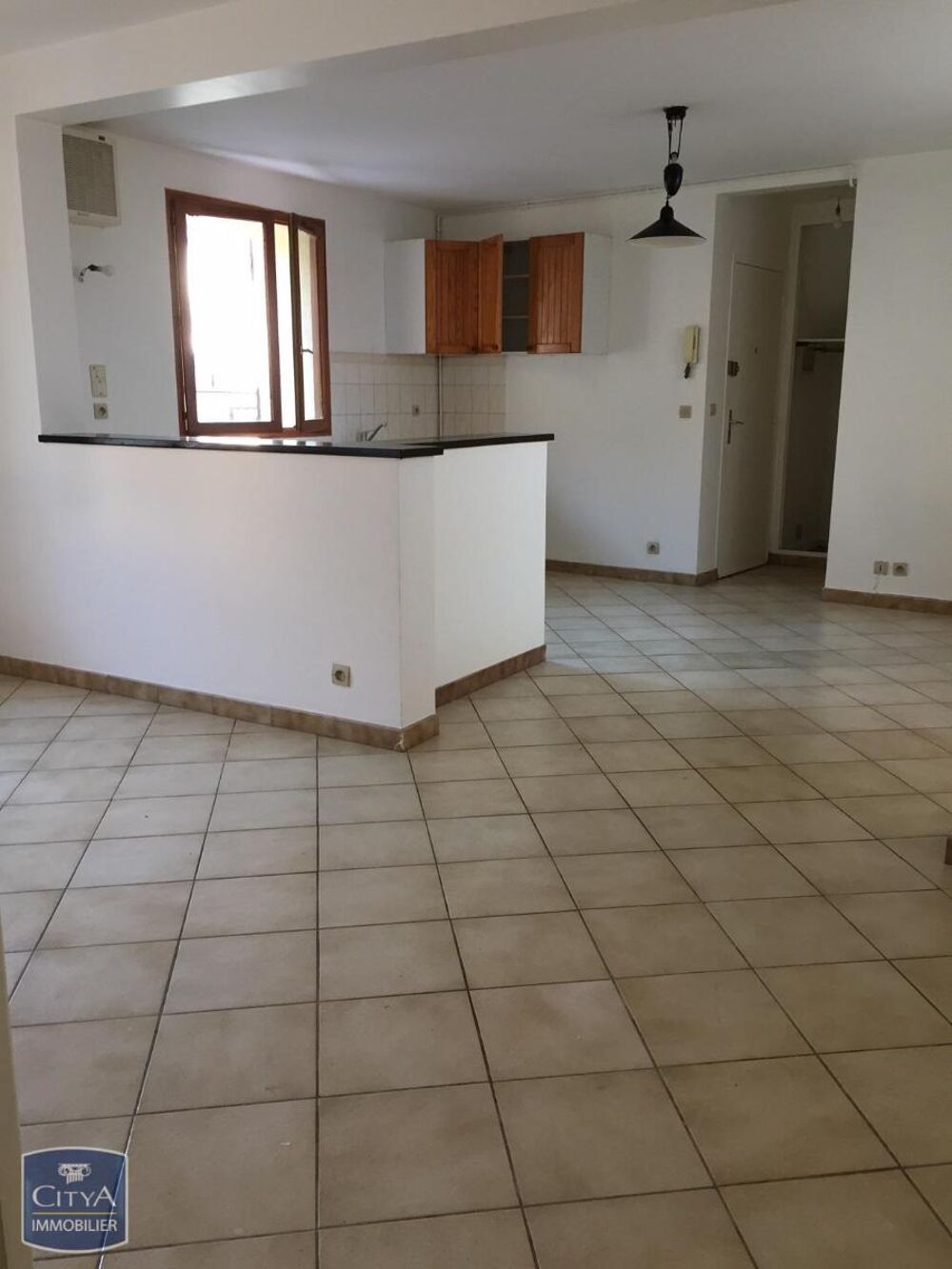 location Appartement - 2 pièce(s) - 49 m² Nanteuil-lès-Meaux (77100)