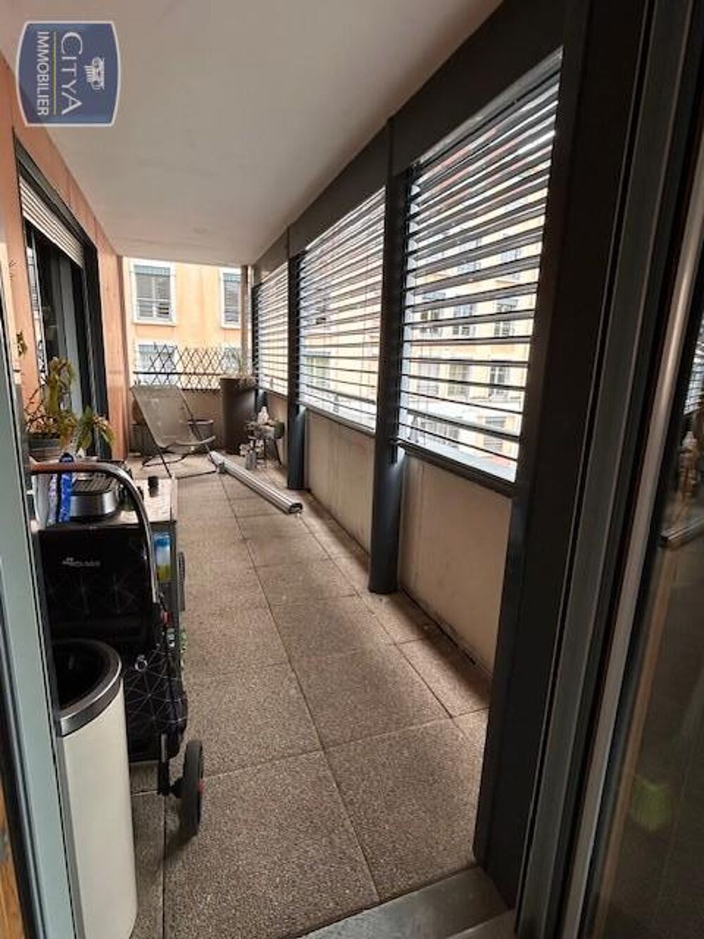 location Appartement - 5 pièce(s) - 128 m² Lyon 1