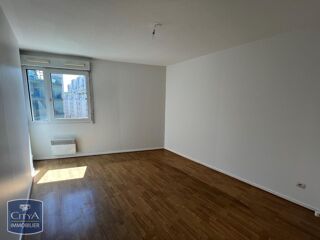  Appartement à louer 3 pièces 70 m²