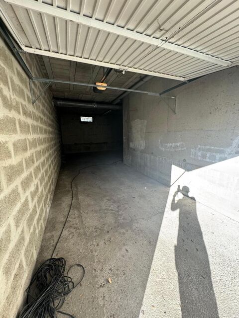   Location / Entrepôt - 47 m² 