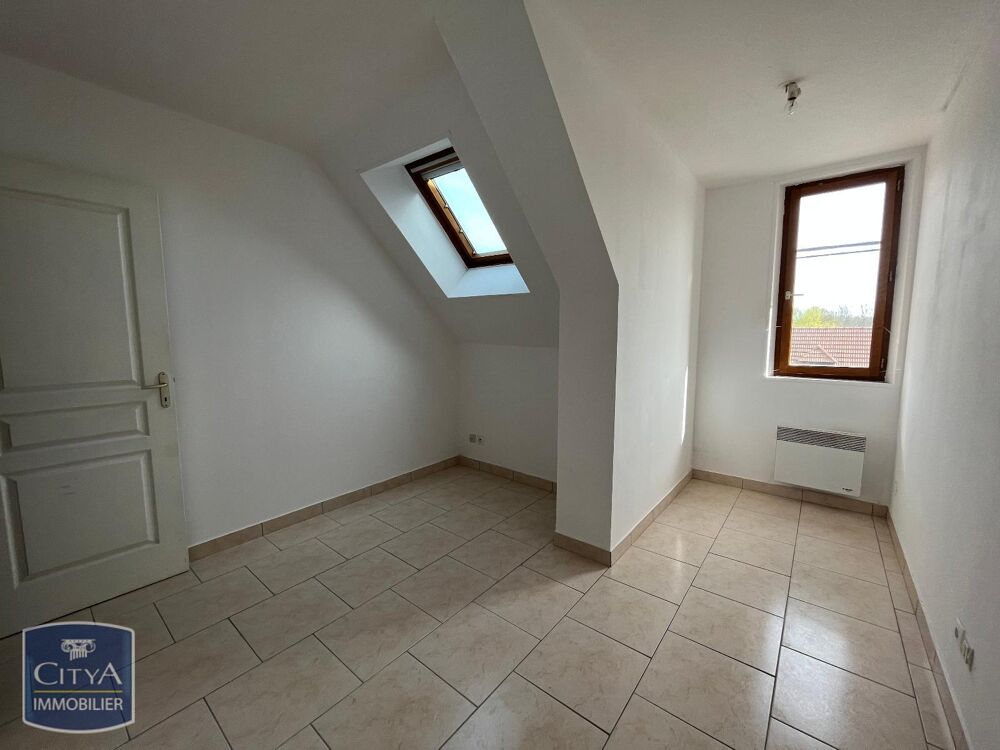 location Appartement - 2 pièce(s) - 35 m² La Fère (02800)