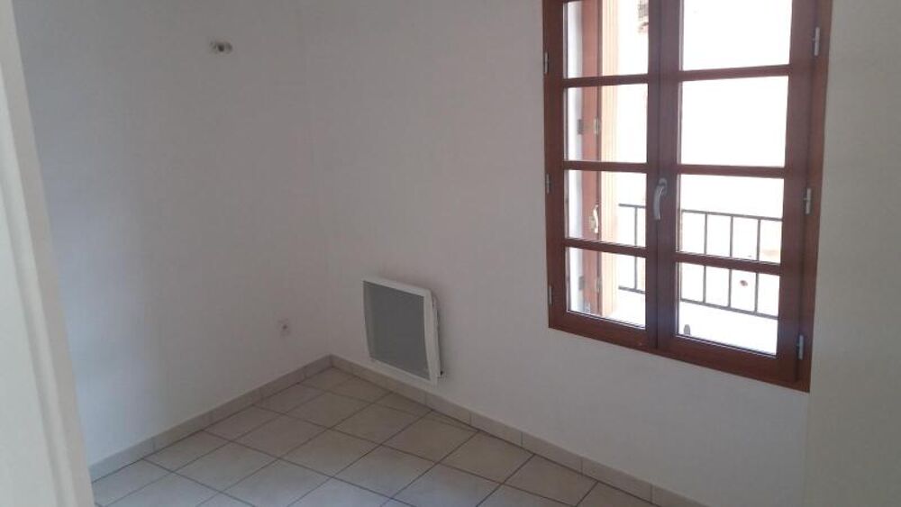 location Appartement - 2 pièce(s) - 45 m² Clermont-l'Hérault (34800)