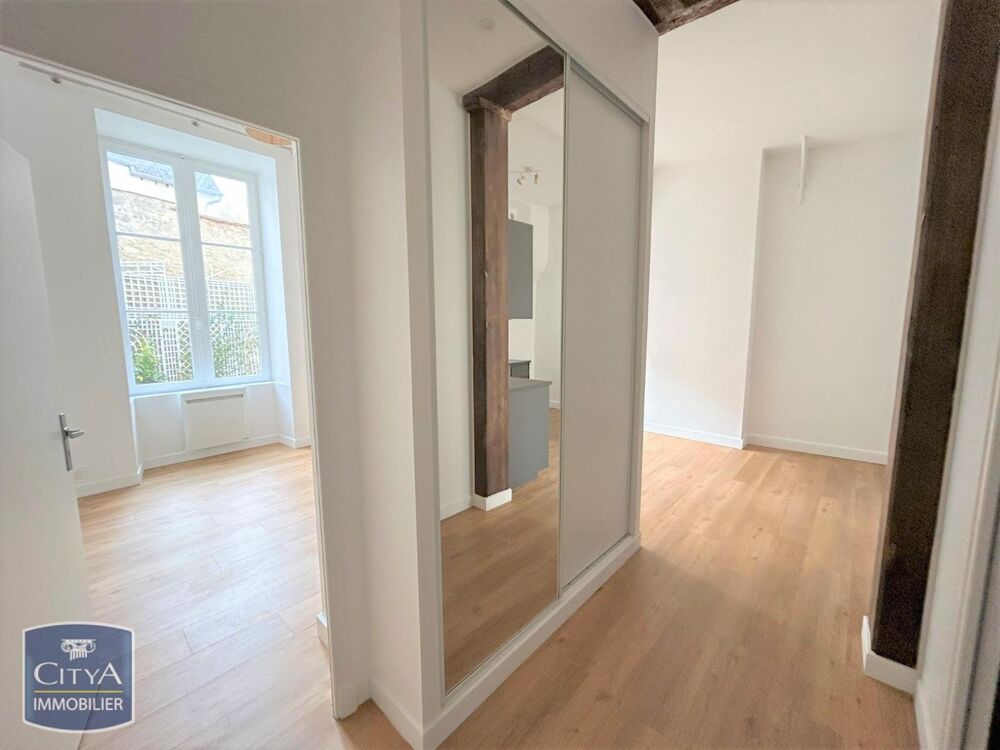 location Appartement - 2 pièce(s) - 41 m² Laon (02000)