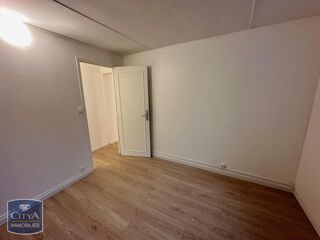  Appartement à louer 3 pièces 50 m²