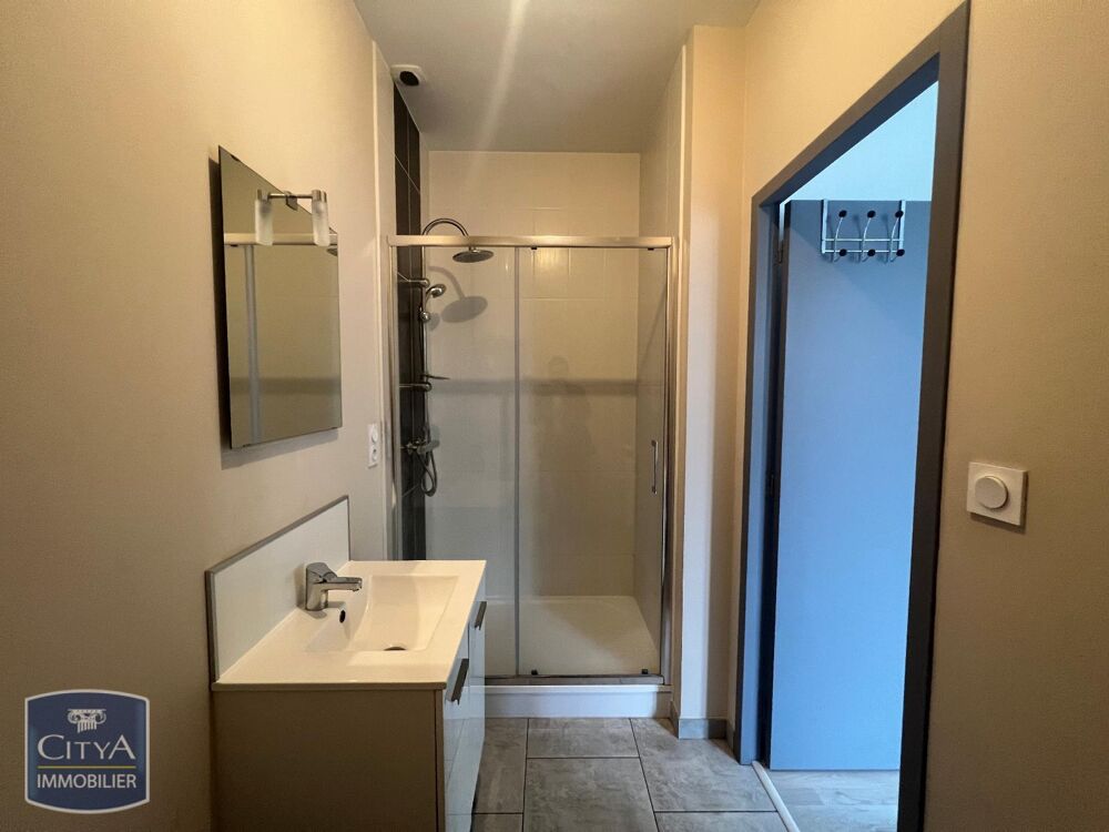 location Appartement - 2 pièce(s) - 32 m² Vichy (03200)
