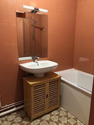  Appartement à louer 2 pièces 44 m²