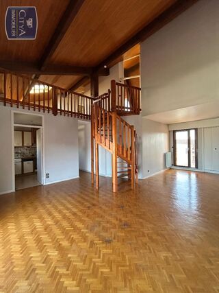  Appartement � louer 5 pi�ces 112 m�