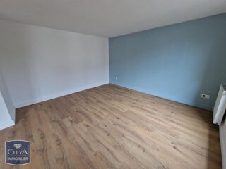  Appartement à louer 3 pièces 71 m²