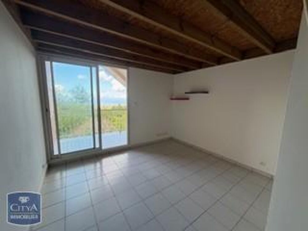 location Appartement - 1 pièce(s) - 19 m² Le Tampon (97430)