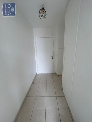  Appartement à louer 1 pièce 25 m²