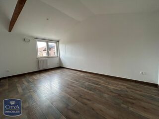  Appartement à louer 3 pièces 99 m²