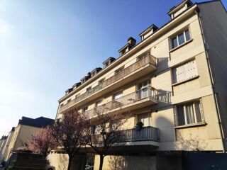  Appartement à louer 1 pièce 28 m²
