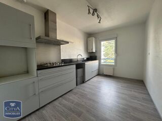  Appartement à louer 4 pièces 91 m²