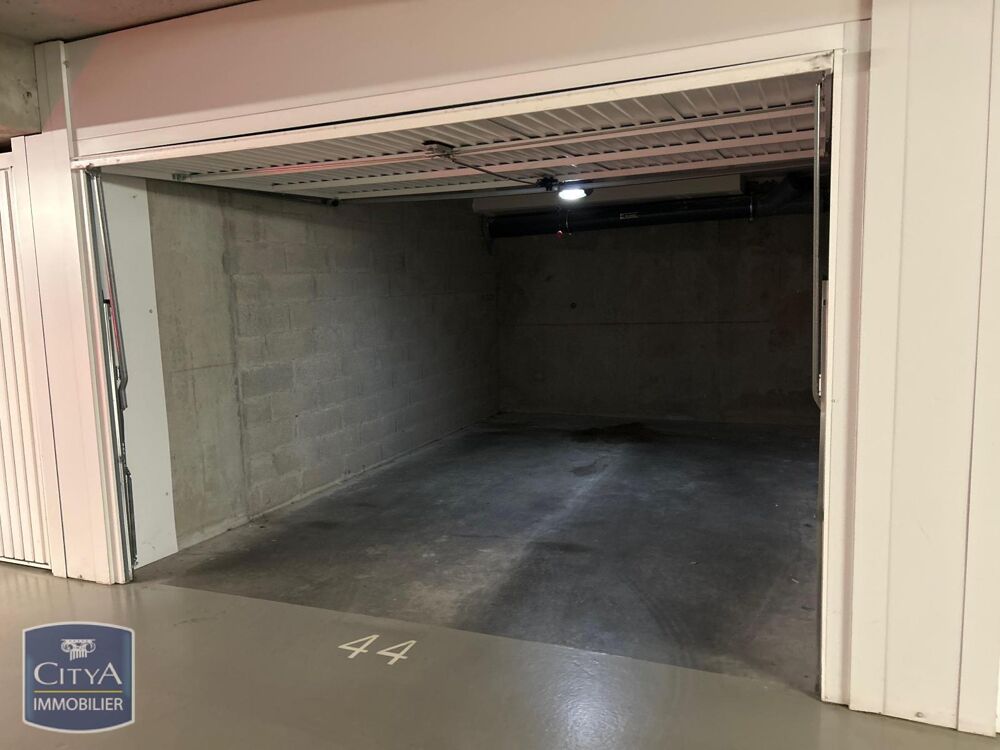 location Parking / Garage Lyon 5