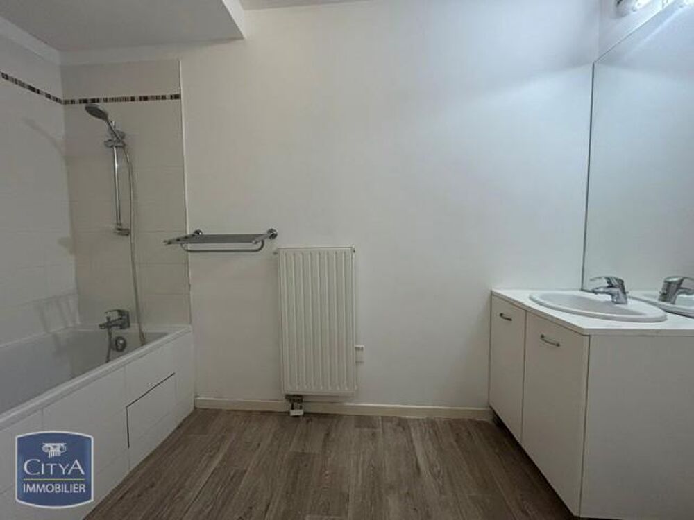 location Appartement - 3 pièce(s) - 63 m² Lille (59000)