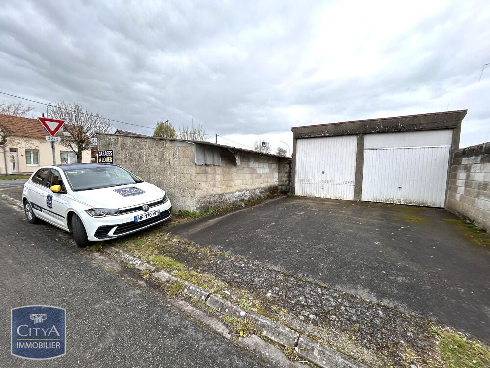location Parking / Garage - 12 m² Tergnier (02700)
