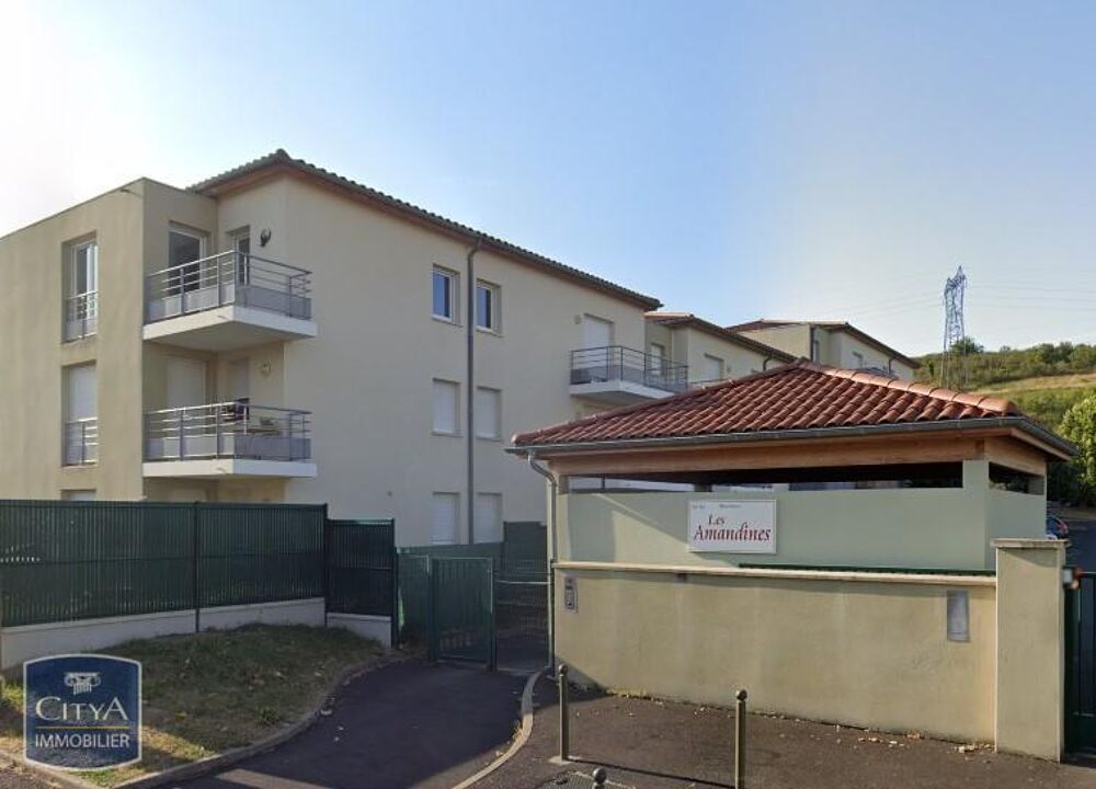 À LOUER : Appartement T2 situé à Issoire rue de Bizaleix....