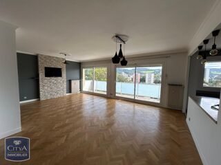  Appartement � louer 5 pi�ces 93 m�