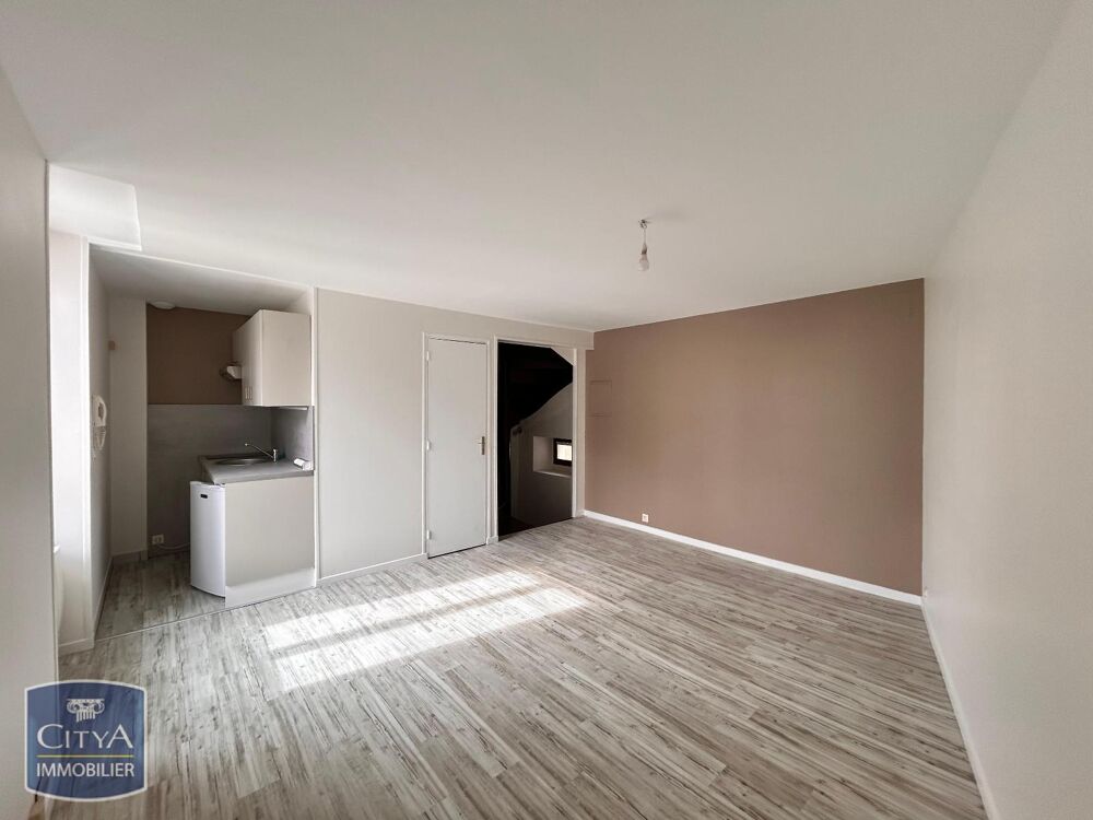 APPARTEMENT T2 - RIVE GAUCHE En location : dans la ville....