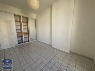  Appartement à louer 2 pièces 58 m²