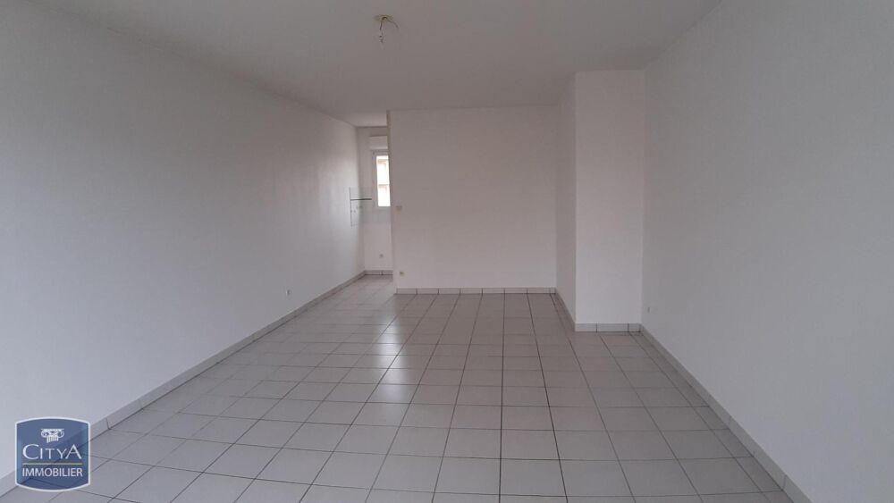 location Appartement - 2 pièce(s) - 51 m² Beaune Les Mines (87280)
