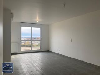  Appartement à louer 3 pièces 70 m²