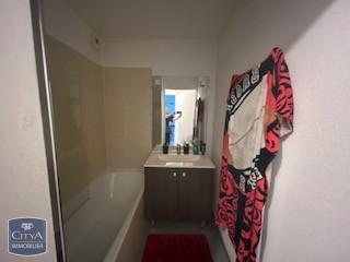  Appartement à louer 2 pièces 46 m²