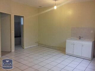  Appartement à louer 2 pièces 40 m²