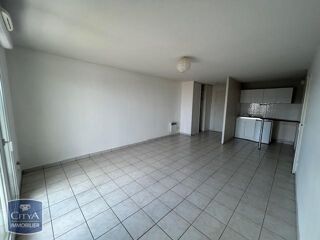  Appartement à louer 2 pièces 46 m²