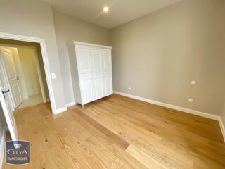  Appartement à louer 3 pièces 70 m²